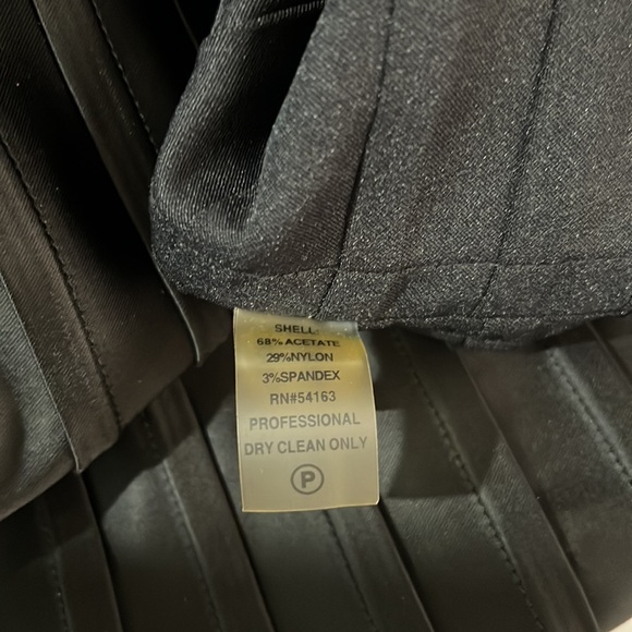 CALVIN KLEIN BodyCon Black Satin Macro Pleated Cocktail Sleeveless Dress SZ8 - Picture 4 of 7